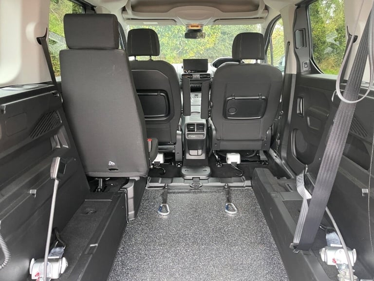 Peugeot Rifter 1.5 BlueHDi 130 Allure 5dr AUTOMATIC WHEELCHAIR ACCESSIBLE