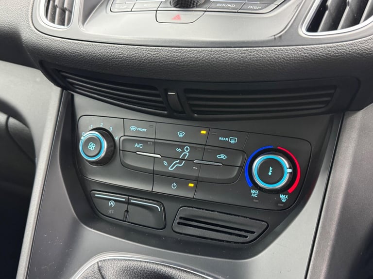2015 Ford Grand C-Max 1.5 TDCi Zetec Euro 6 (s/s) 5dr MPV Diesel Manual