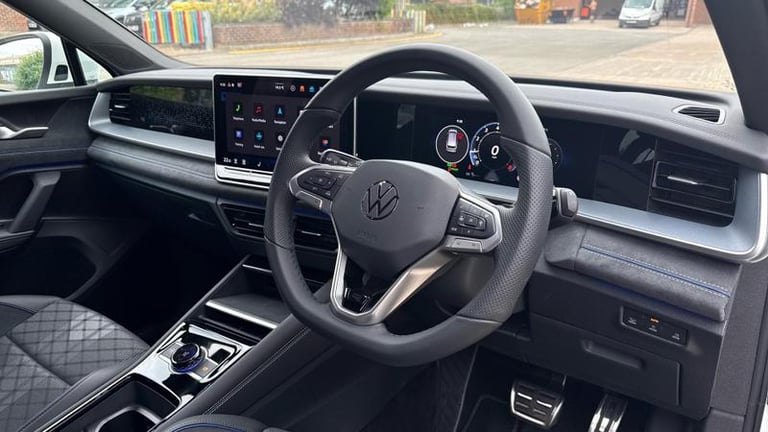 2025 Volkswagen Touran 1.5 eTSI (150ps) R-Line DSG Automatic Estate Hybrid Automatic