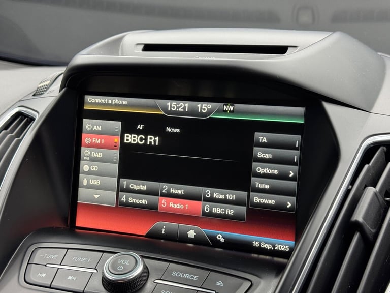 2015 Ford Grand C-Max 1.5 TDCi Zetec Euro 6 (s/s) 5dr MPV Diesel Manual