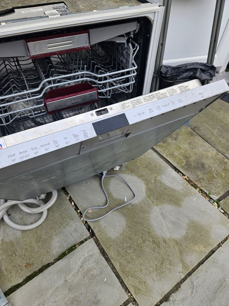 Integrated Dishwasher 