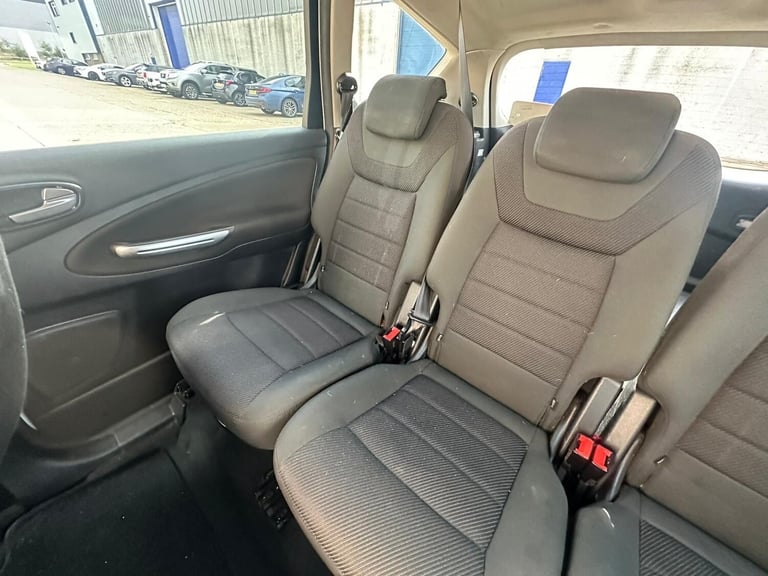2011 Ford S-Max 2.0 TDCi 140 Titanium 5dr MPV Diesel Manual