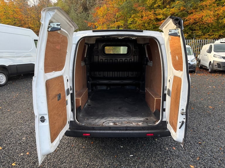 2012 Nissan NV200 1.5 dCi 89 SE Van CAR DERIVED VAN Diesel Manual