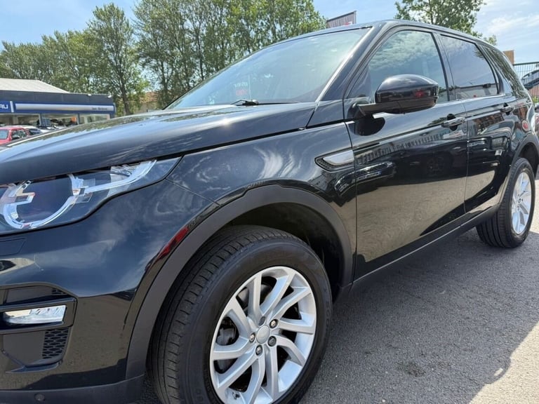 2018 Land Rover Discovery Sport 2.0 TD4 SE Tech SUV 5dr Diesel Auto 4WD Euro 6 (s/s) (180 ps) EST...