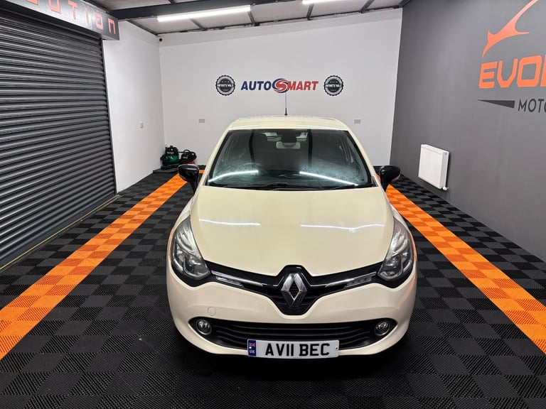 2015 Renault Clio 1.5 dCi 90 Dynamique S MediaNav Energy 5dr HATCHBACK Diesel Manual