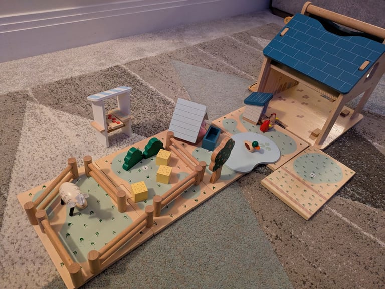 Wooden farmyard set