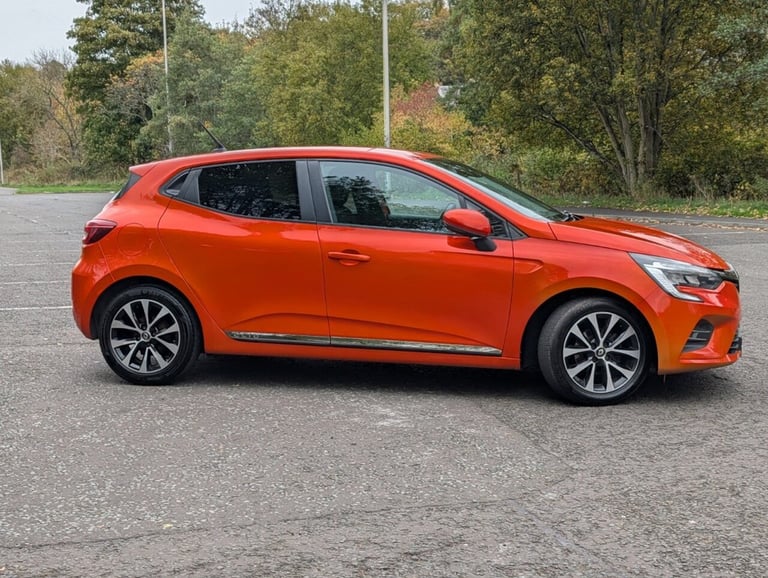 2021 Renault Clio 1.0 TCe Iconic Hatchback 5dr Petrol Manual Euro 6 (s/s) (100 ps) Hatchback Petr...