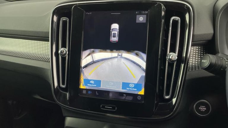 2025 Volvo XC40 Plus B4 Mild hybrid Petrol Dark Automatic SUV Petrol Automatic