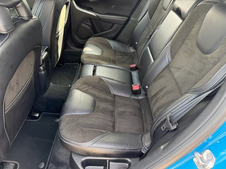 2015 Volvo V40 2.0 D4 R-Design Hatchback 5dr Diesel Manual Euro 6 (s/s) (190 ps) Hatchback Diesel...