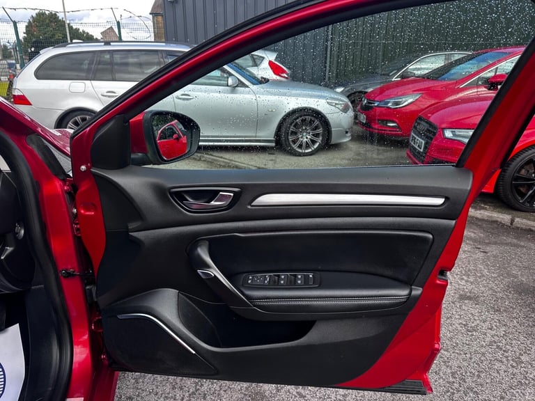 2017 Renault Megane 1.5 dCi Dynamique S Nav Euro 6 (s/s) 5dr HATCHBACK Diesel Manual