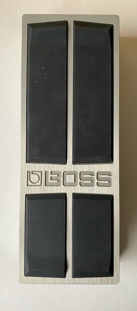 Boss FV-500L Foot Volume Expression Pedal