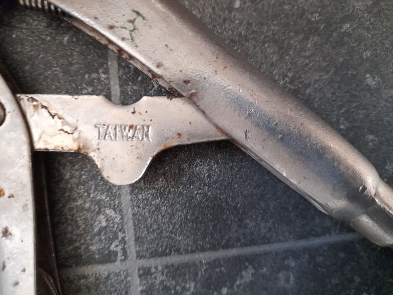 Single vice clamp
