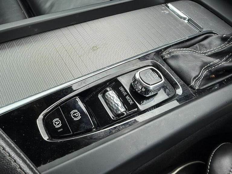 VOLVO S60 2.0 T5 R-Design Edition Auto Euro 6 (s/s) 4dr 2019