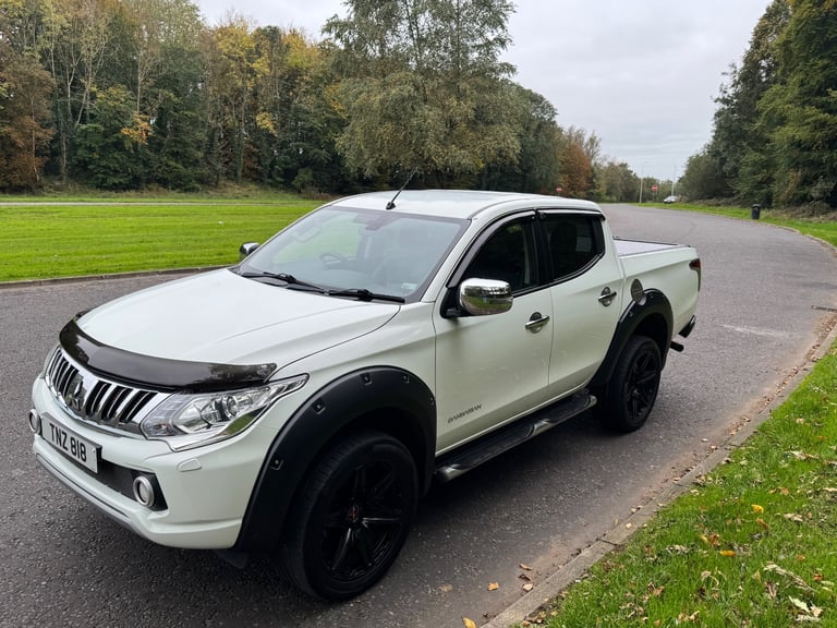 Mitsubishi, L200, Pick Up, 2016, Manual, 2442 (cc)