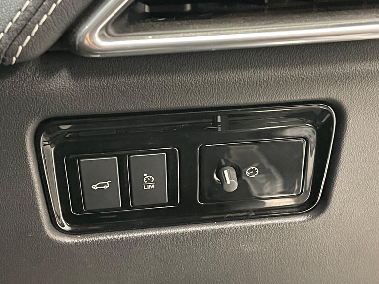 2020 Jaguar F-Pace 2.0 D180 Chequered Flag Auto AWD Euro 6 (s/s) 5dr ESTATE Diesel Automatic