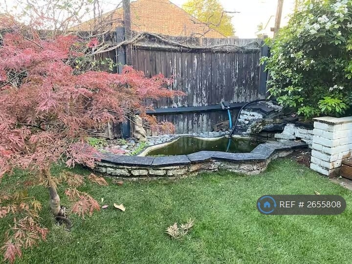 1 bedroom in Sarsfield Road, Greenford, UB6 (#2655808)