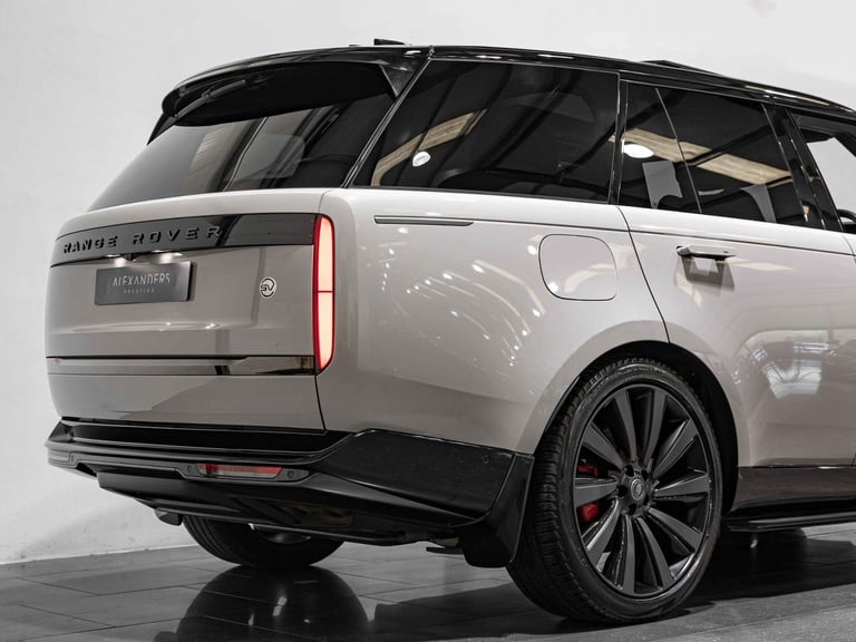  Land Rover Range Rover 4.4 P530 V8 SV Auto 4WD Euro 6 (s/s) 5dr Petrol Automatic