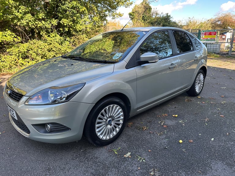 FORD FOCUS TITANIUM Hatchback, 2010, Manual, 1596 (cc), 5 doors