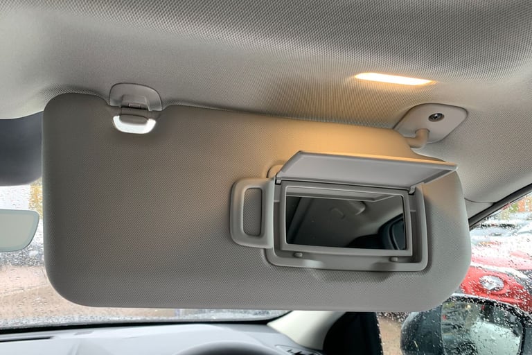 2025 Nissan Qashqai 1.5 E-Power N-Connecta [Glass Roof] 5dr Auto Hatchback Hybrid Automatic