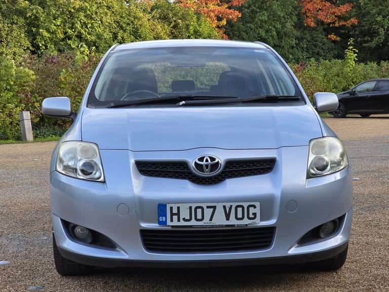 2007 Toyota Auris 1.6 Automatic VVTi TR MM 5dr . 87000 Miles . CHEAP on Fuel. GOOD Car. HATCHBACK...