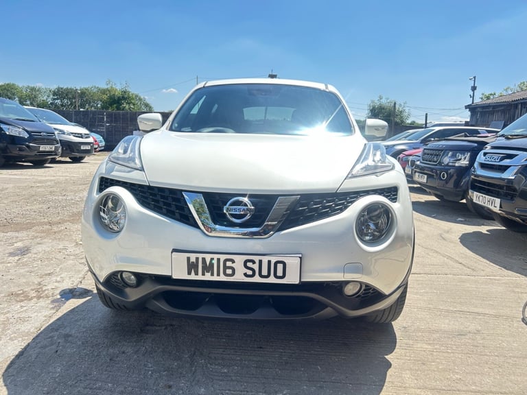 2016 Nissan Juke 1.2 DiG-T N-Connecta 5dr HATCHBACK Petrol Manual