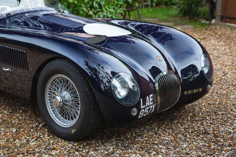 2022 REALM C-TYPE REALM SALOON PETROL Manual