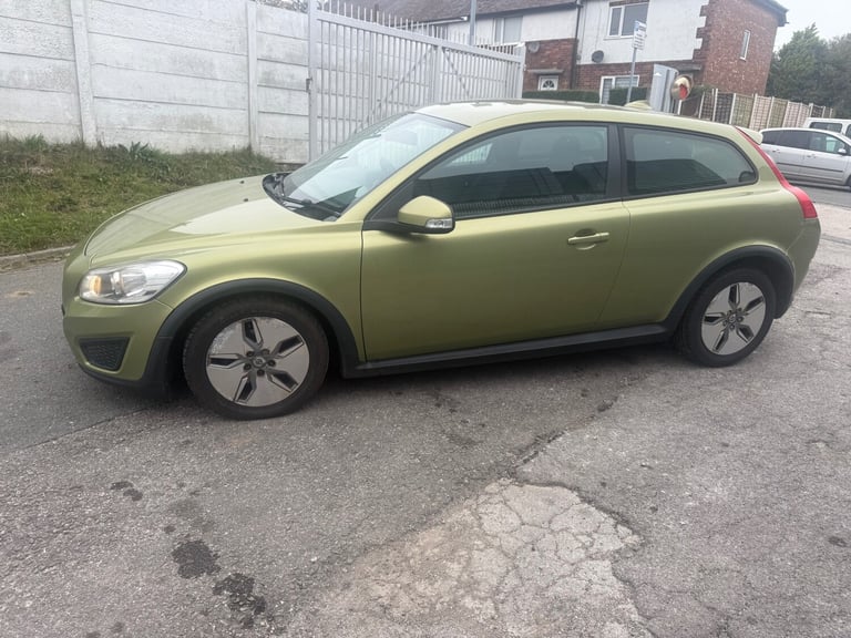 2010 Volvo C30 1.6D DRIVe S 3dr HATCHBACK Diesel Manual