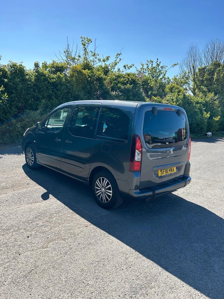 Peugeot Partner 1.6 HDi WAV Wheelchair Accessible Vehicle Disability Car