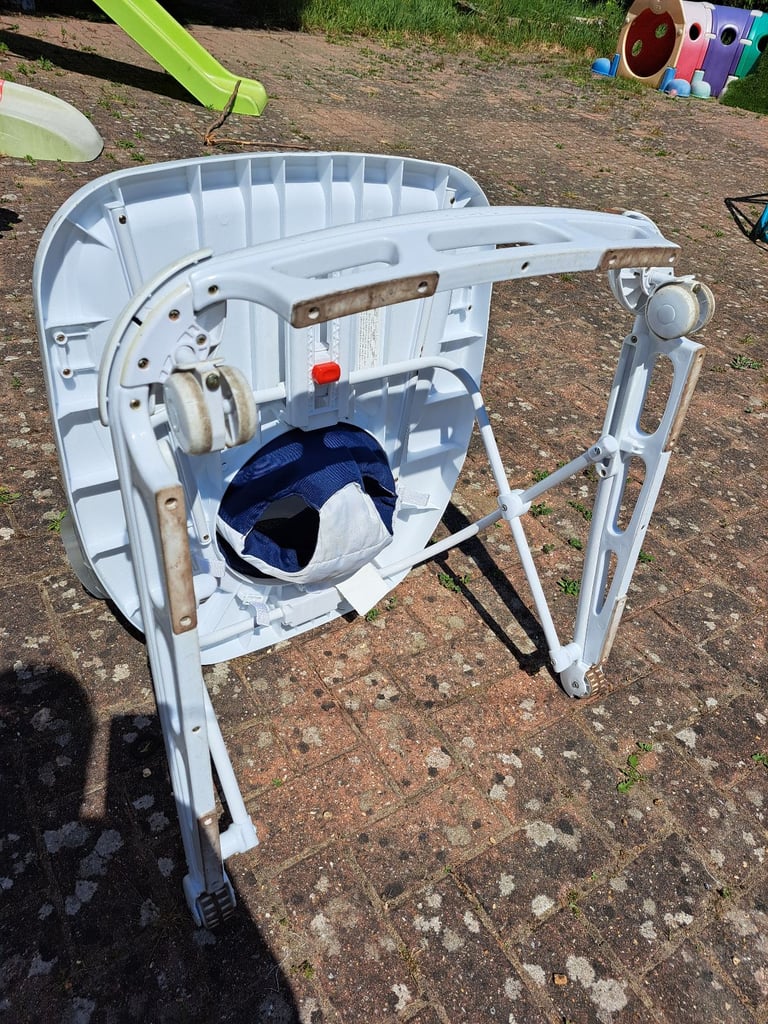 Baby walker height adjustable large activitytray