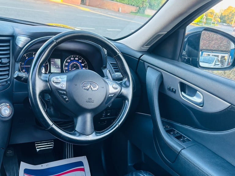2014 Infiniti QX70 3.0d GT 5dr Auto ESTATE Diesel Automatic