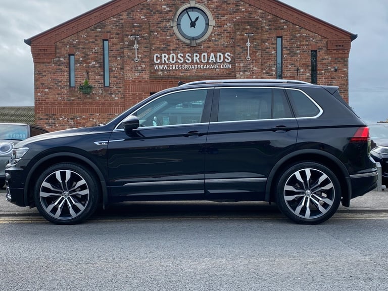 2020 Volkswagen Tiguan 2.0 TDI R-Line Tech 4Motion DSG - Virtual Cockpit &amp; Pan Roof &amp; Car...