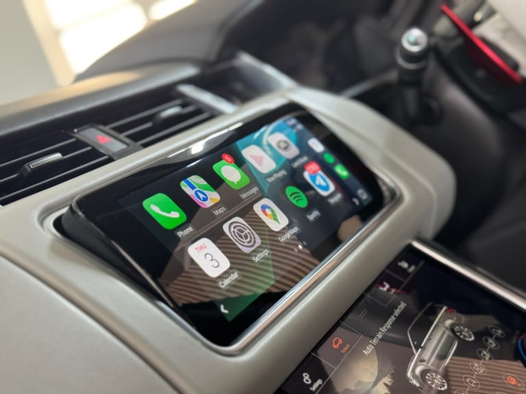 2019 Land Rover Range Rover Sport 5.0 V8 S/C 575 SVR 5dr Auto ESTATE Petrol Automatic