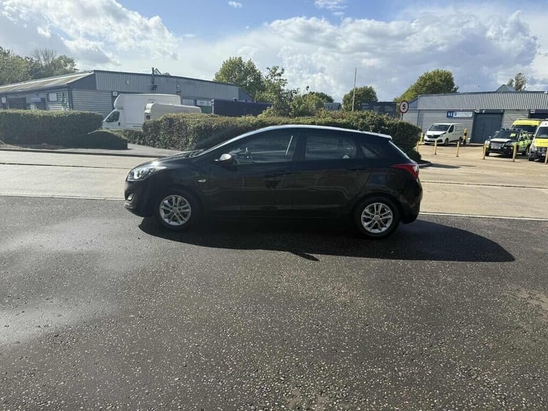 2014 Hyundai i30 1.4 Active 5dr HATCHBACK Petrol Manual