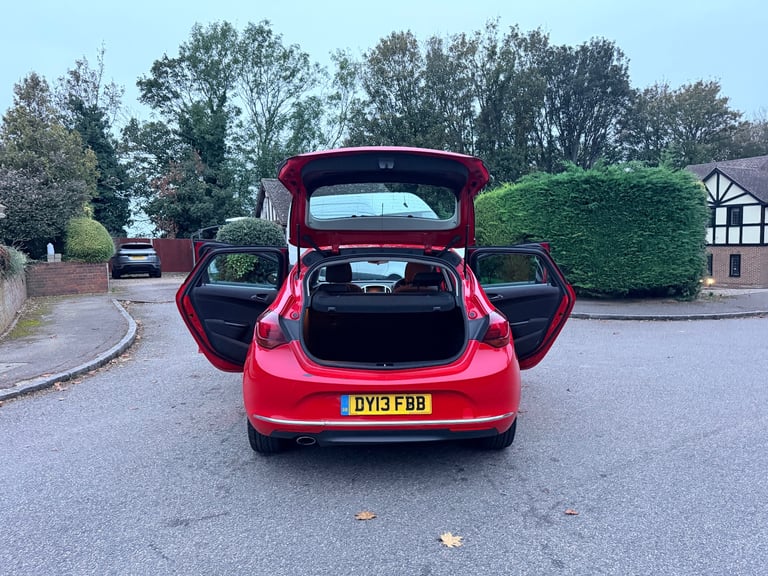 Vauxhall Astra SRI 1.4L - 2013 Plate Ulez Free