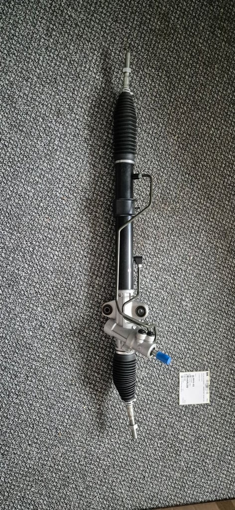 image for Mitsubishi l200 2009 kb4t pover steering rack 