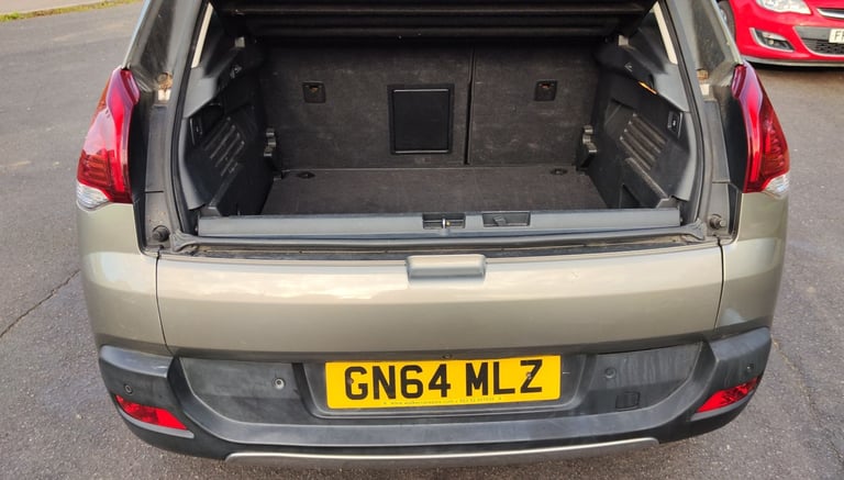 Peugeot, 3008, Hatchback, 2014, Semi-Auto, 1560 (cc), 5 doors