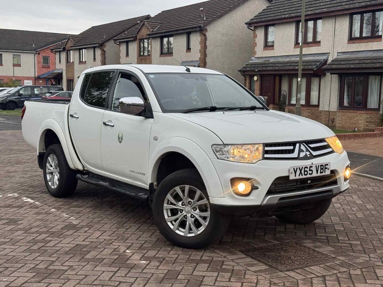 WANTED WANTED Mitsubishi l200 Nissan Toyota Ford 
