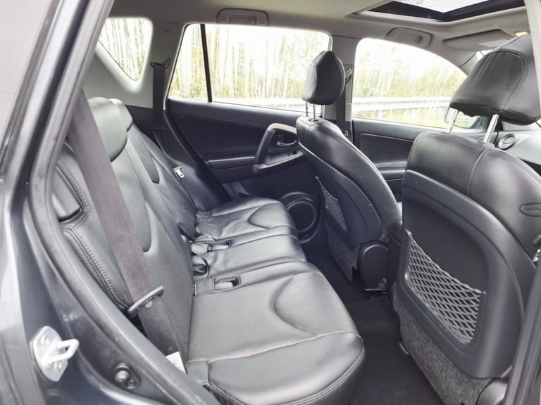 2007 Toyota RAV4 2.0 XT4 SUV 5dr Petrol Automatic 4WD (212 g/km, 150 bhp) ESTATE Petrol Automatic