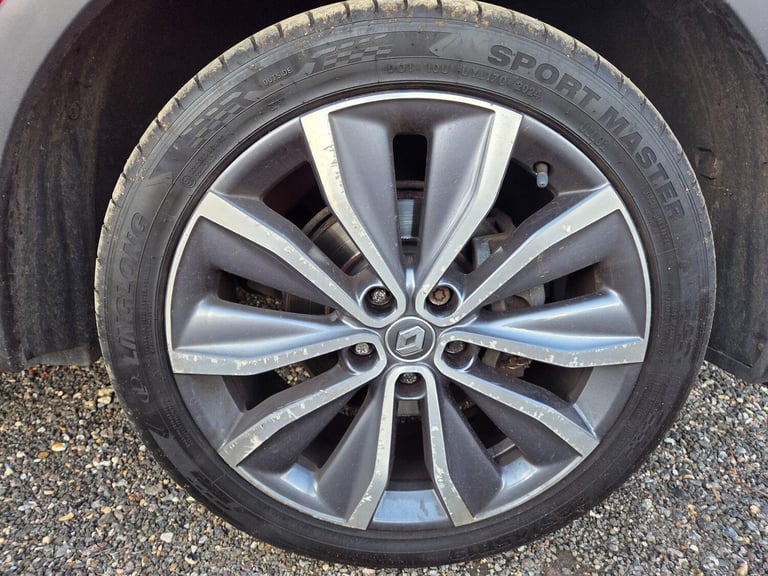 2017 Renault Kadjar 1.5 dCi Signature Nav Euro 6 (s/s) 5dr Diesel