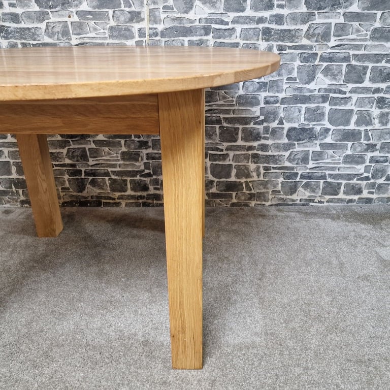 Solid Oak Round Dining Table
