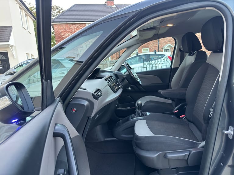 CITROEN C4 GRAND PICASSO VTR+ 1.6HDI 7 SEATER