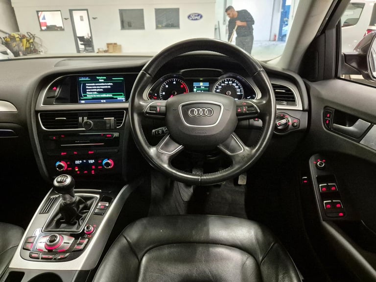 2013 Audi A4 2.0 TDI SE Technik Euro 5 (s/s) 4dr SALOON Diesel Manual