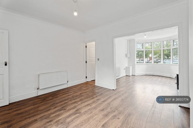 3 bedroom house in Cartland Road, Stirchley, Birmingham, B30 (3 bed) (#2650774)