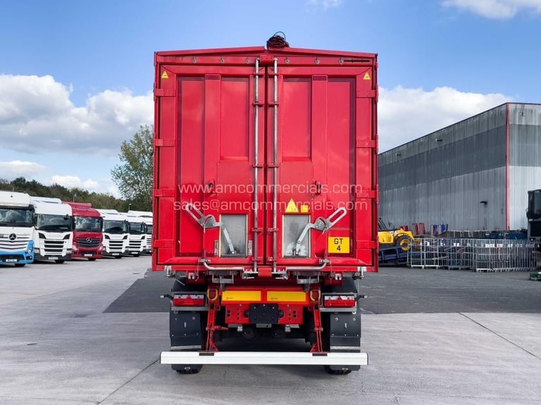 KASSBOHRER 71 CU YD ALLOY TIPPER TRAILER 