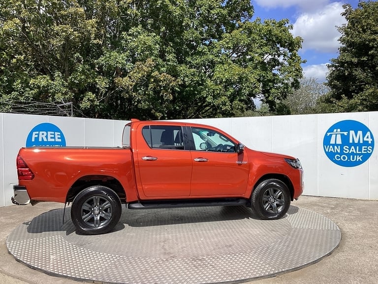 2022 Toyota Hilux D-4D Icon 4X4 D/C A/C Euro 6 Pickup Diesel Manual