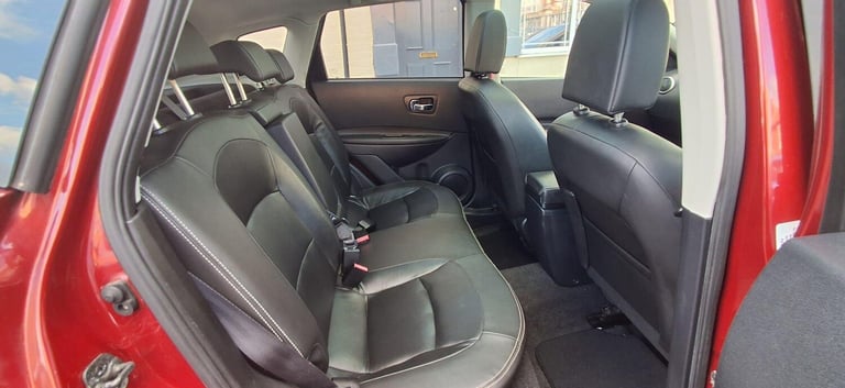 2013 Nissan Qashqai 1.6 dCi Tekna 5dr [Start Stop] HATCHBACK DIESEL Manual