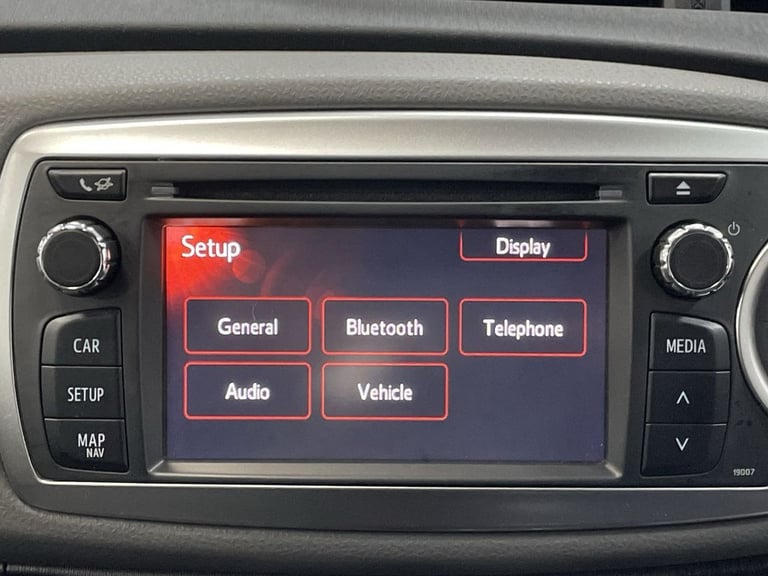 2013 Toyota Yaris 1.33 Dual VVT-i TR Hatchback 5dr Petrol Manual Euro 5 (101 ps) - AA INSPECT Hat...