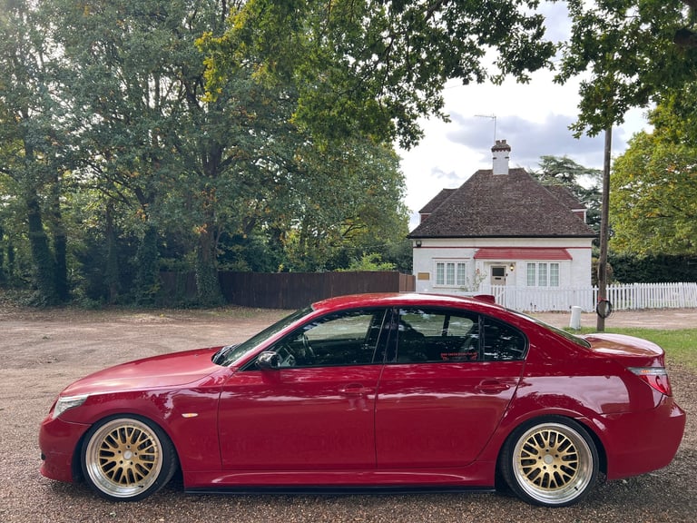 BMW 530D COBRA IMOLA RED MSPORT