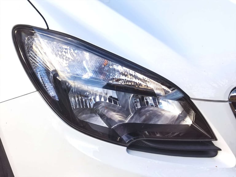 2015 Vauxhall Mokka 1.4 Mokka SE T Auto 5dr SUV Petrol Automatic