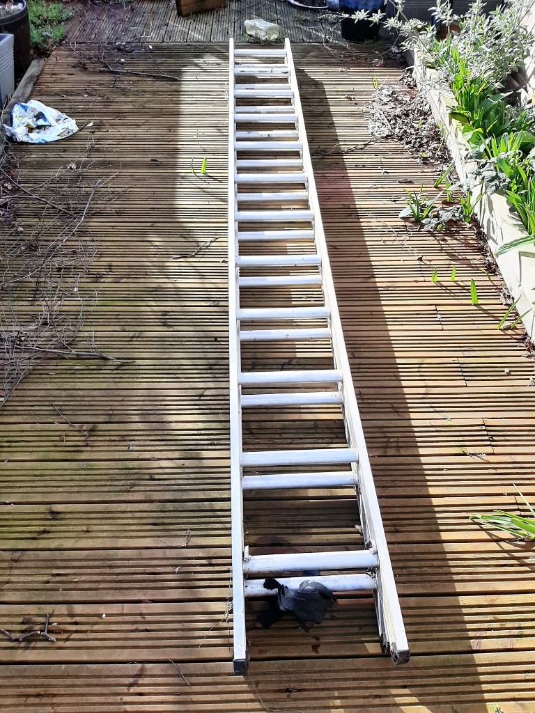 Double extension ladder 6.10 meters